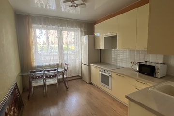 1-к квартира, 44 м², 1/19 эт.