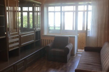 2-к квартира, 42 м², 2/5 эт.